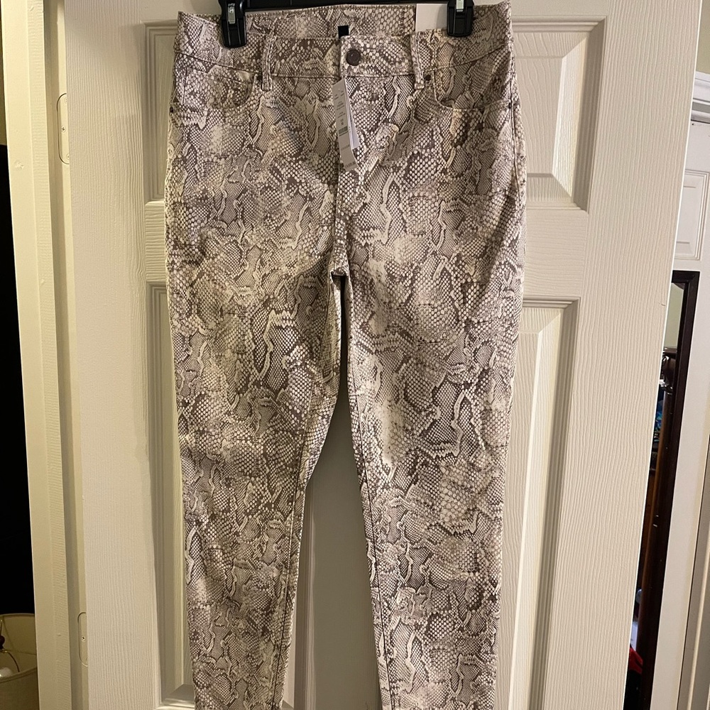 WHBM Snake - The High-Rise Skinny Ankle